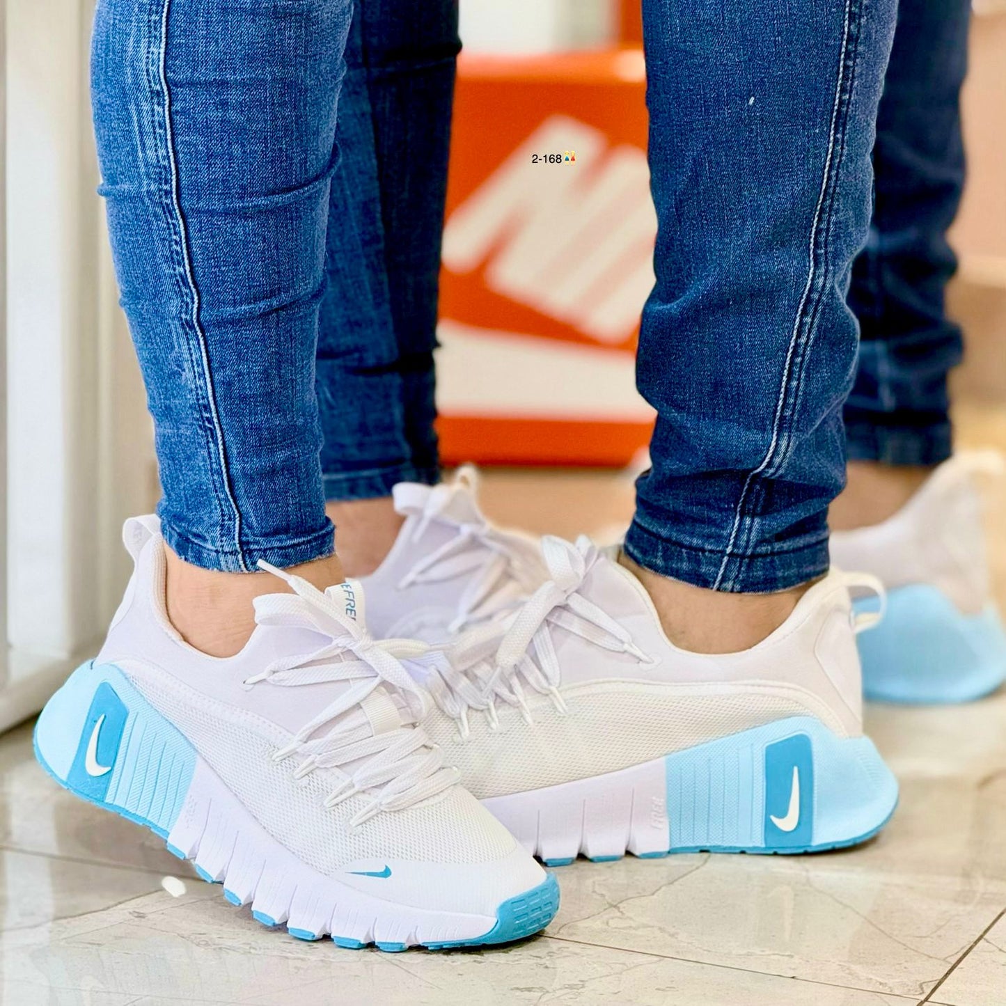 TENIS NIKE FREE UNISEX V1