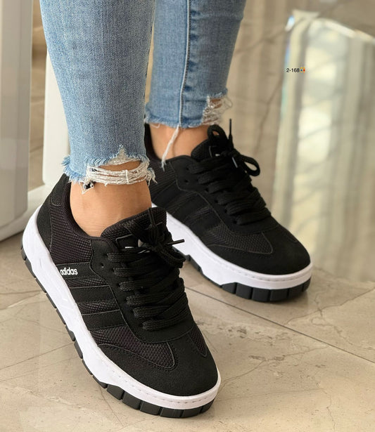 TENIS ADIDAS PLATFORM V1