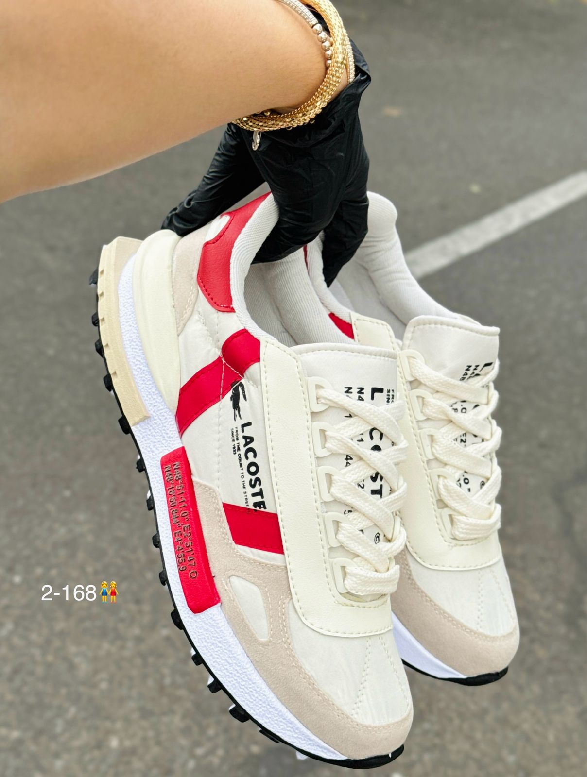 TENIS LACOSTE BEIS X ROJO