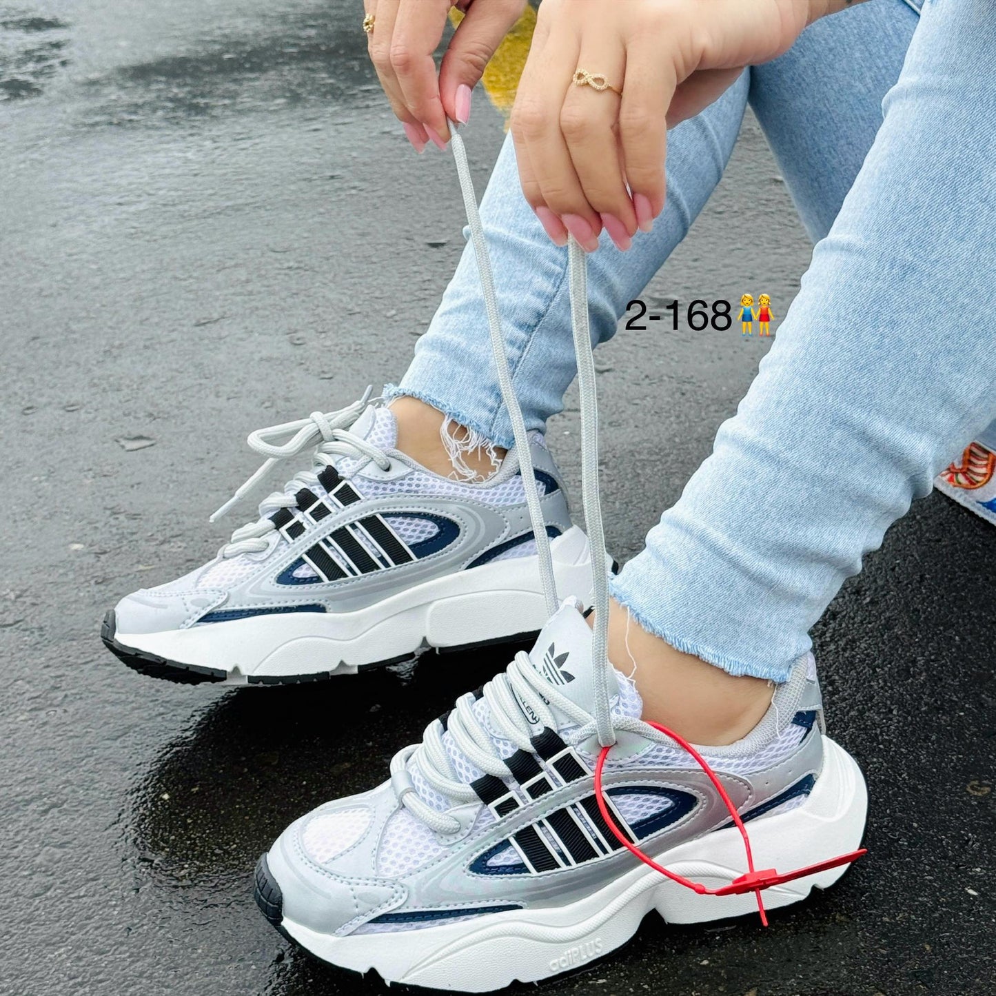 ADIDAS ADIPLUS DAMA GRIS X NEGRO