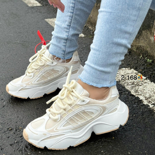 ADIDAS ADIPLUS DAMA BEIGE