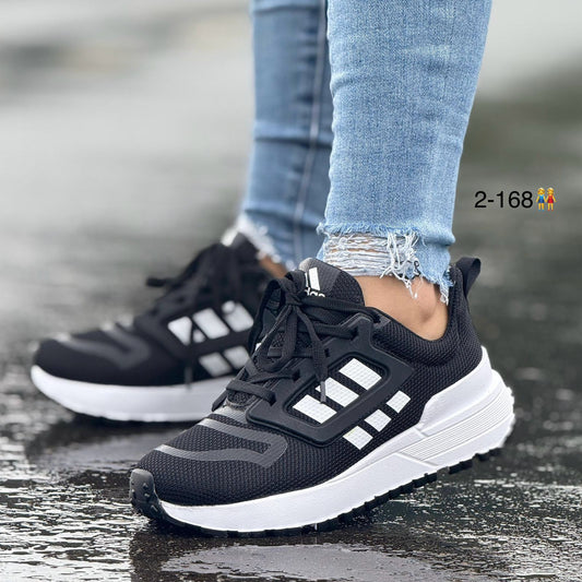 ADIDAS ULTRABOUNCE NEGRO X BLANCO