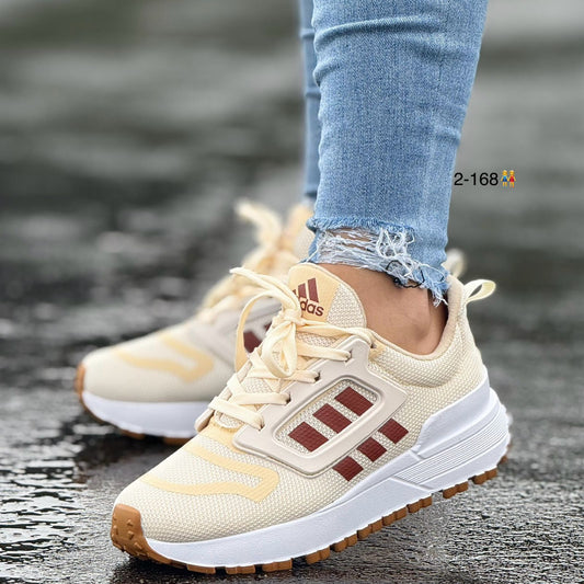 ADIDAS ULTRABOUNCE BEIGE X BLANCO
