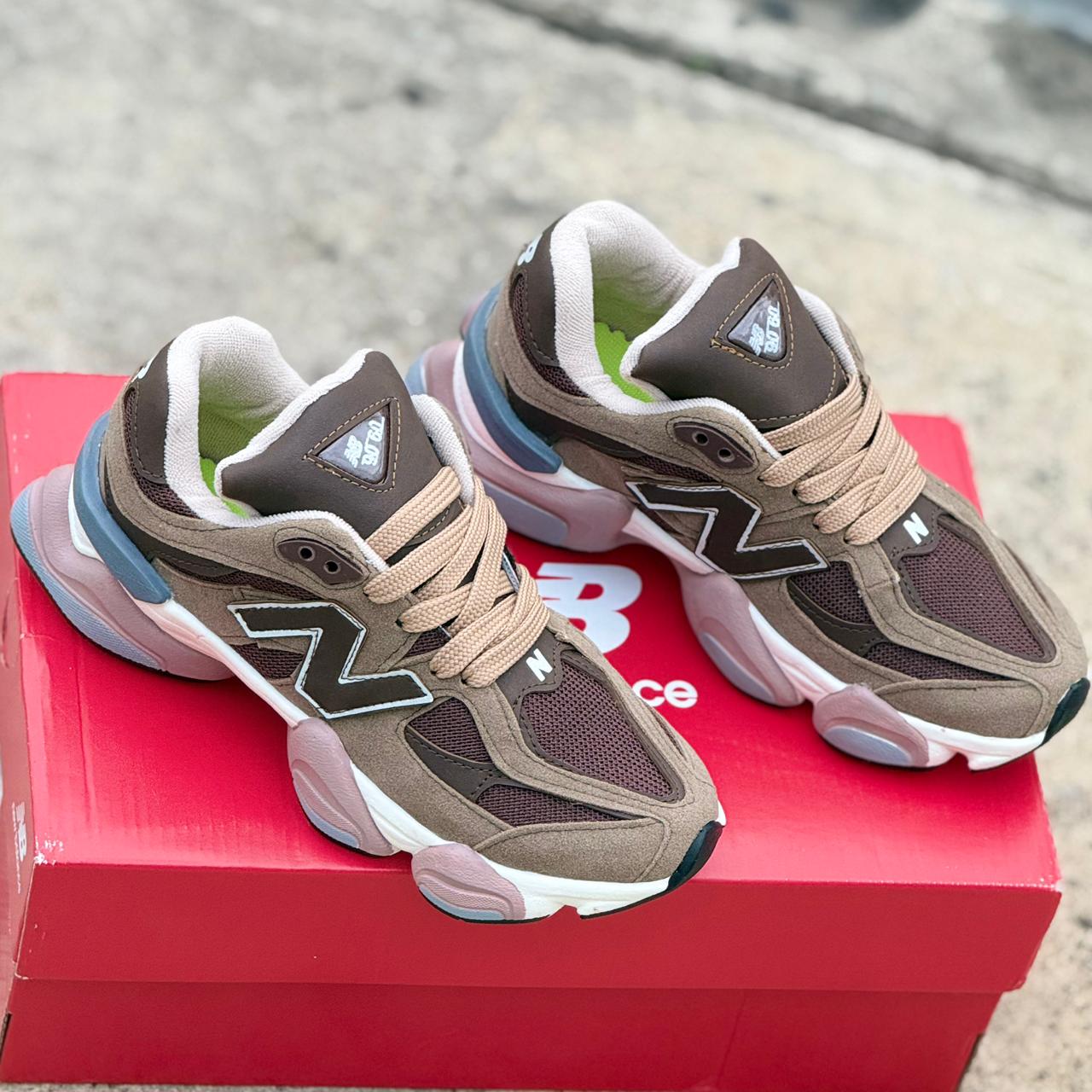 TENIS NEW BALANCE 7 9060 PARA DAMA